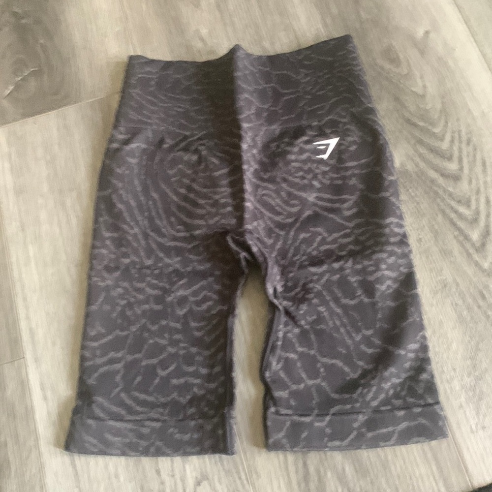 Gymshark adapt animal camo shorts S